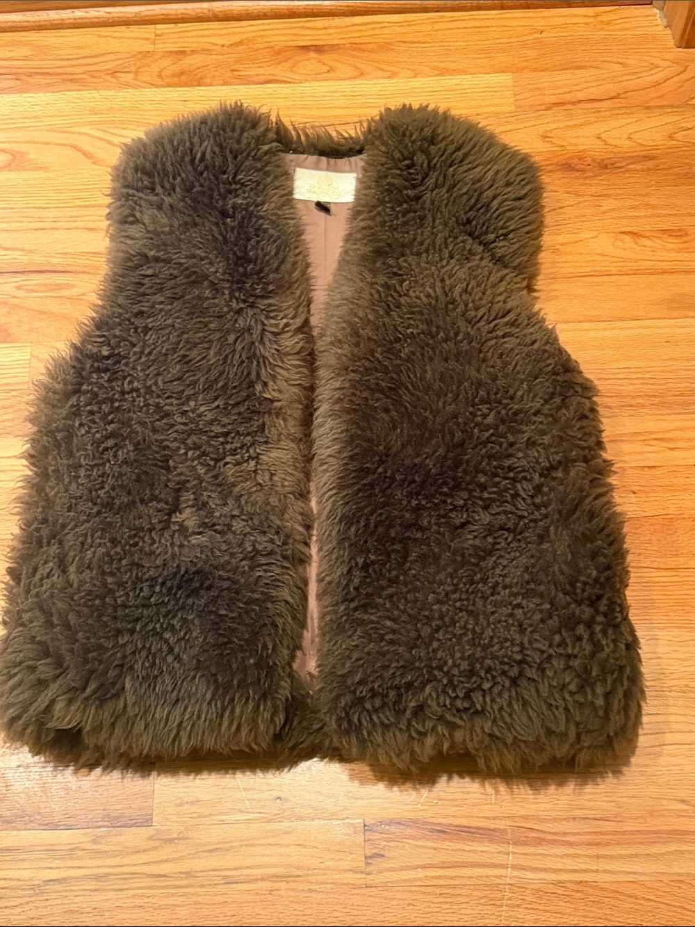 Monarch Trading Co Vintage Genuine New Zealand Wool Pile Shearling Vest Brown